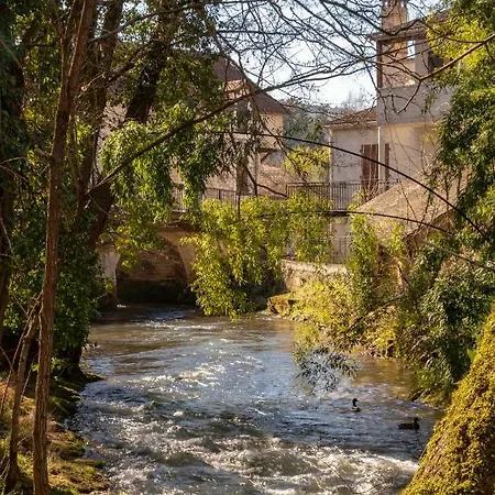 Maison De Centre