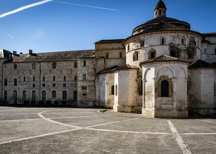 Maison De Centre Dom wakacyjny